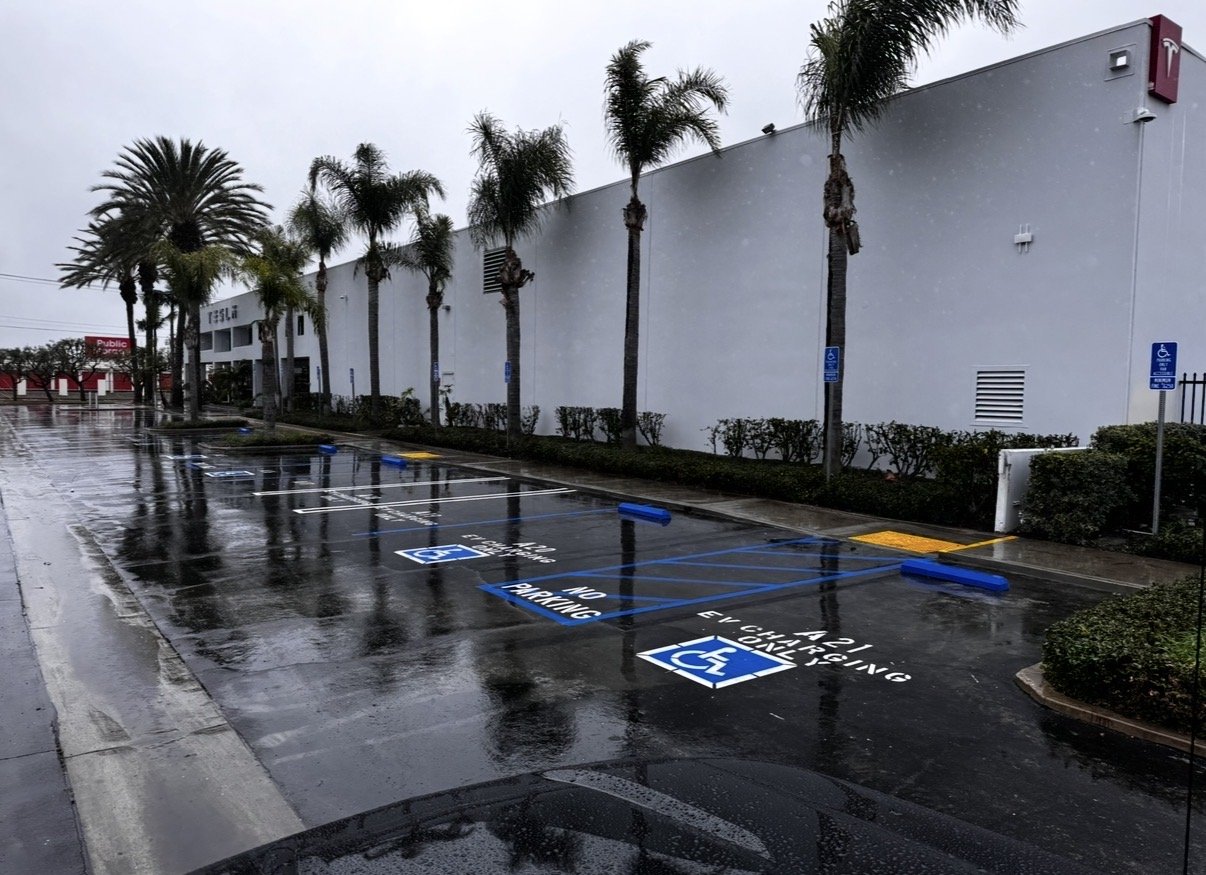 Tesla Collision Center Huntington Beach — project photograph 1 of 3